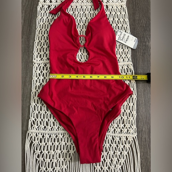 NEW Sea Level Eco Essentials Keyhole Halter One Piece Swimsuit - Picture 5 of 6
